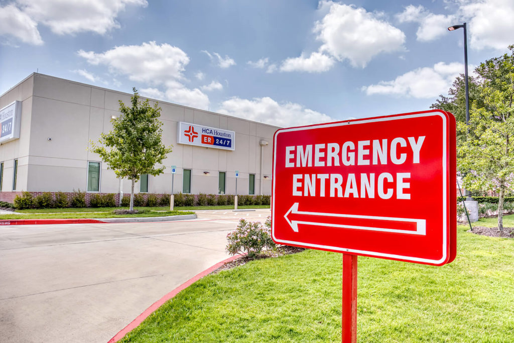 HCA bayshore medical emergency dept 200716 CBG0189 b