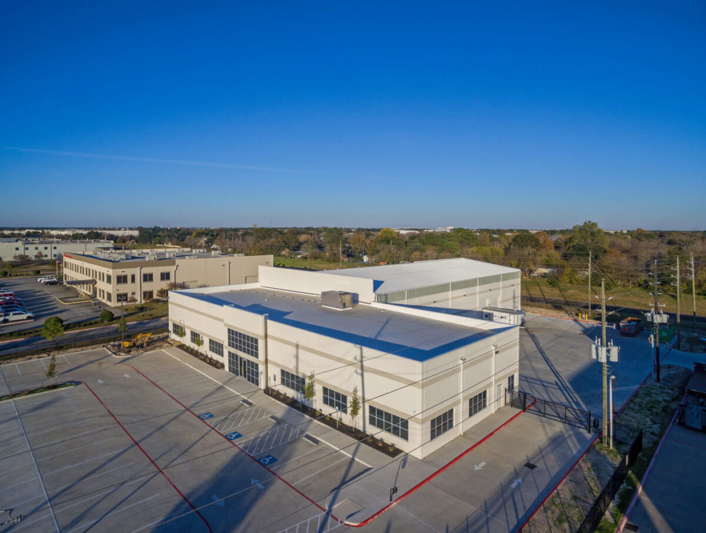 hou oaks executive office fabrication facility 1