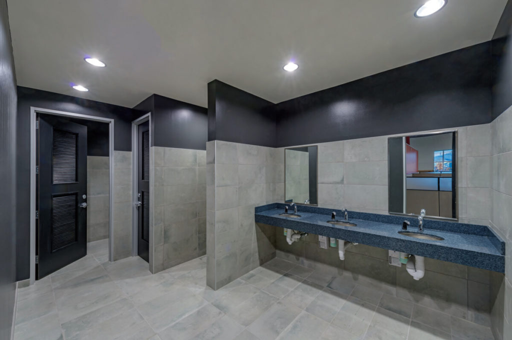 hou oaks executive office fabrication facility 2722b