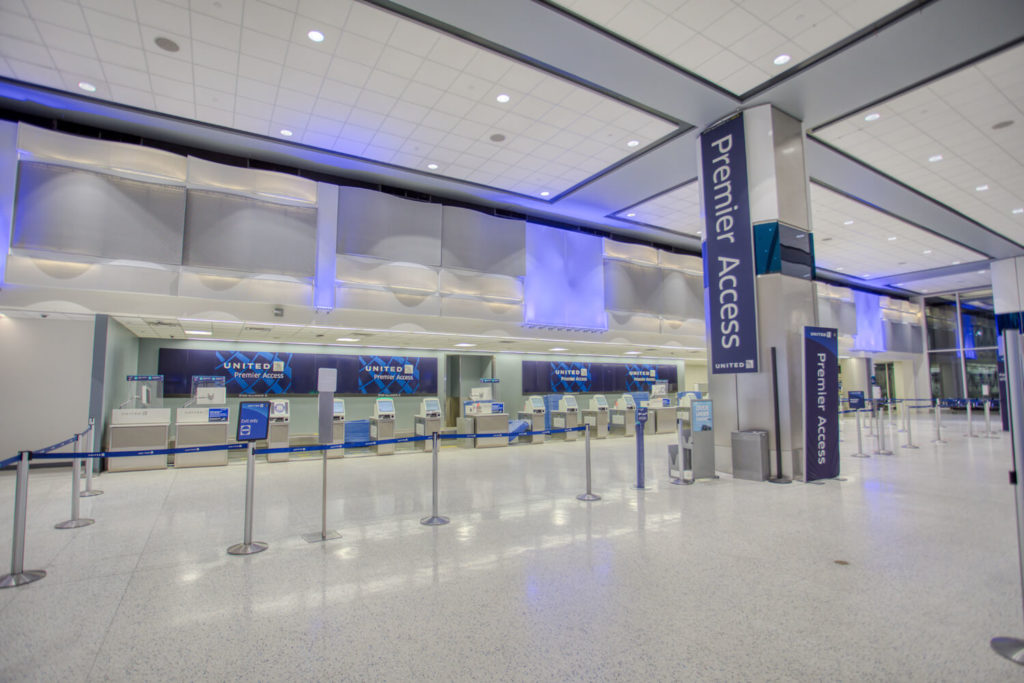 united airlines terminal c lobby reno 210311 CBG0325